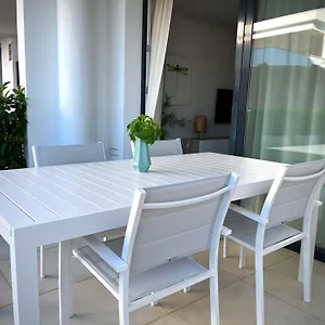 Luxury Leticia Apartment